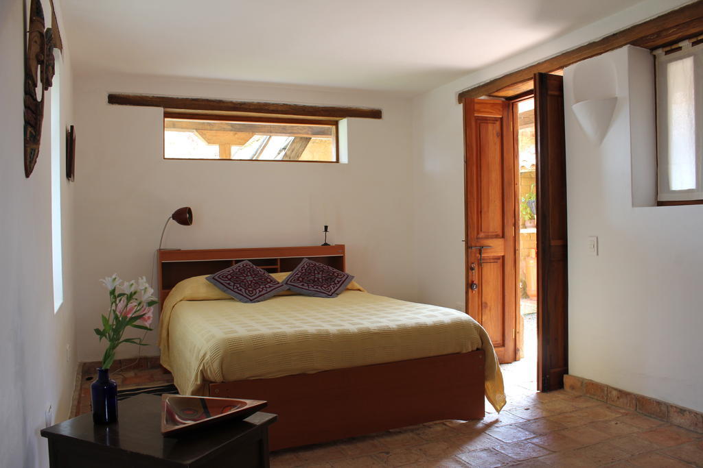 Hostal Casa Del Arte Robles Номер фото