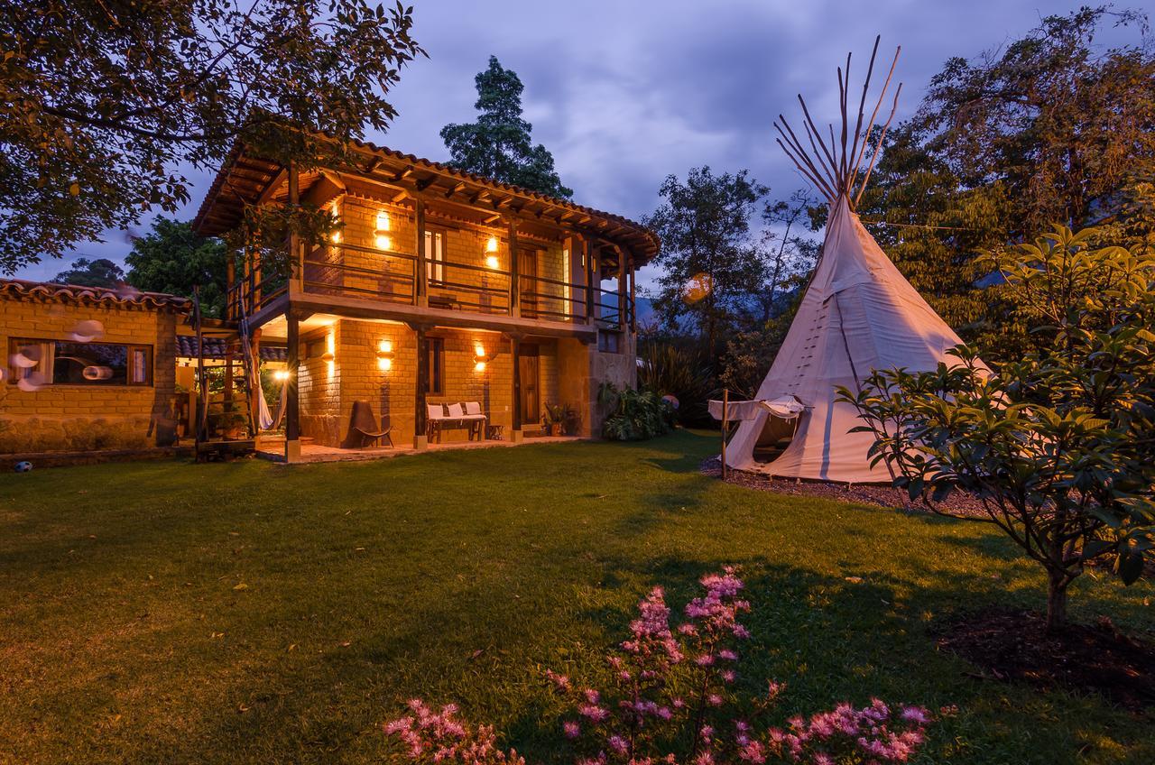 Hostal Casa Del Arte Robles Екстер'єр фото