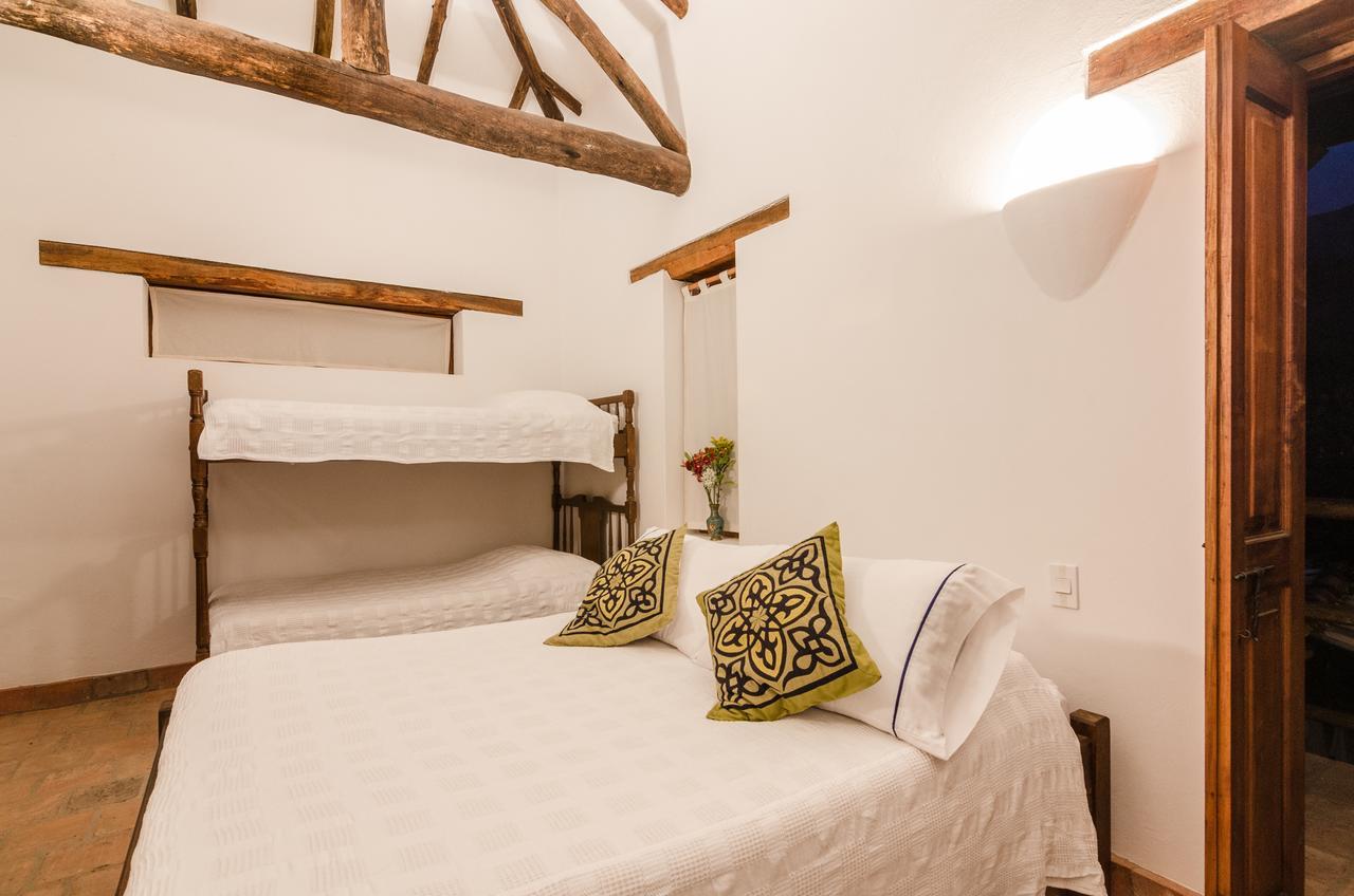 Hostal Casa Del Arte Robles Екстер'єр фото